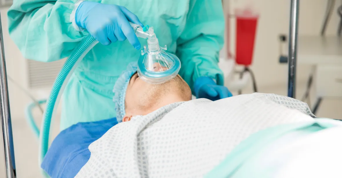 Anestezie od falešné lékařky stála v Německu život čtyři pacienty