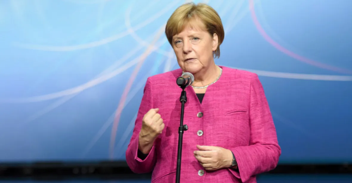 Merkelová v Berlíně citovala Havla a ocenila jeho přínos k pádu totality