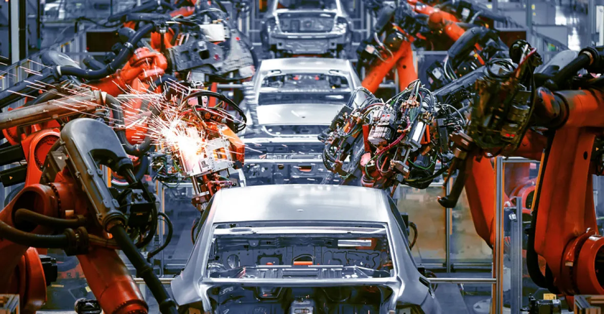 V Česku přibývá robotů, využívá je už zhruba čtvrtina průmyslových firem. Hlavně ty menší
