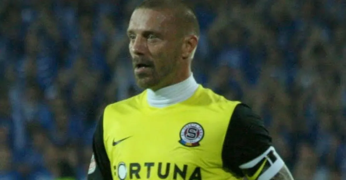 Soud odmítl propustit fotbalistu Řepku předčasně z vězení