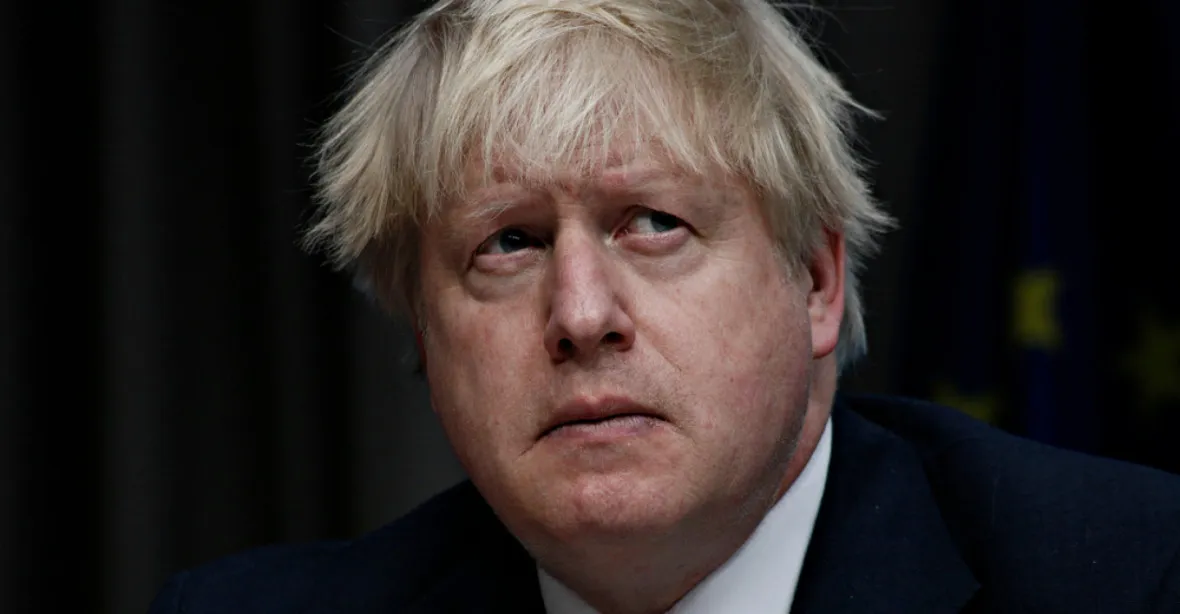 Johnson v historické televizní debatě slíbil brexit 31. ledna