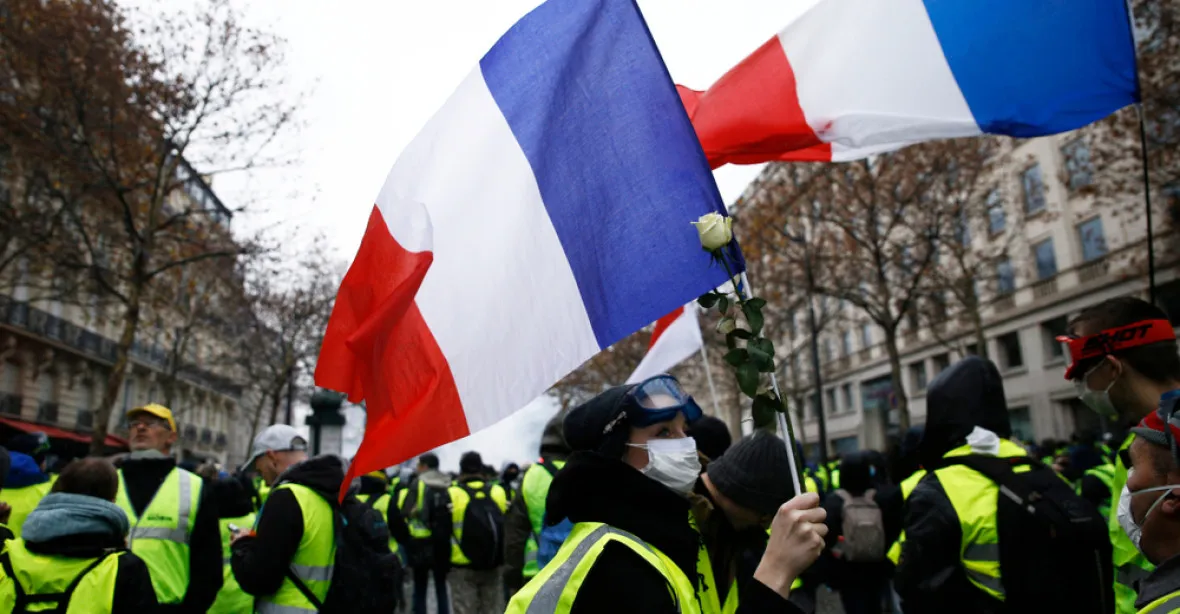 Černý čtvrtek. Francie se chystá na všeobecný kolaps