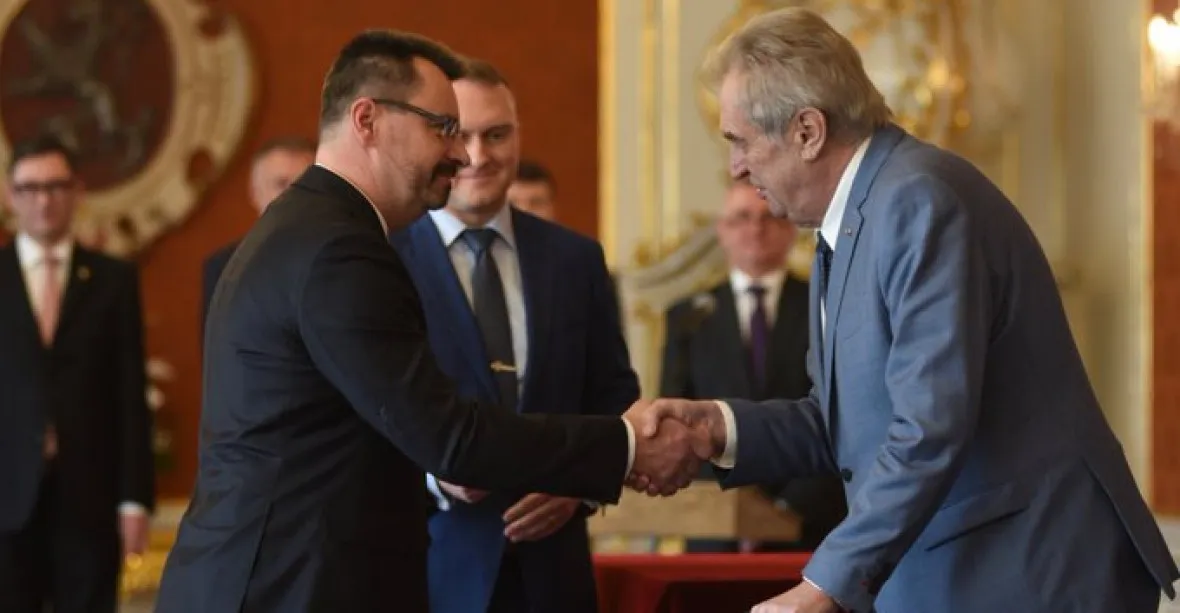 Zeman jmenoval Luboše Dörfla do funkce předsedy Vrchního soudu
