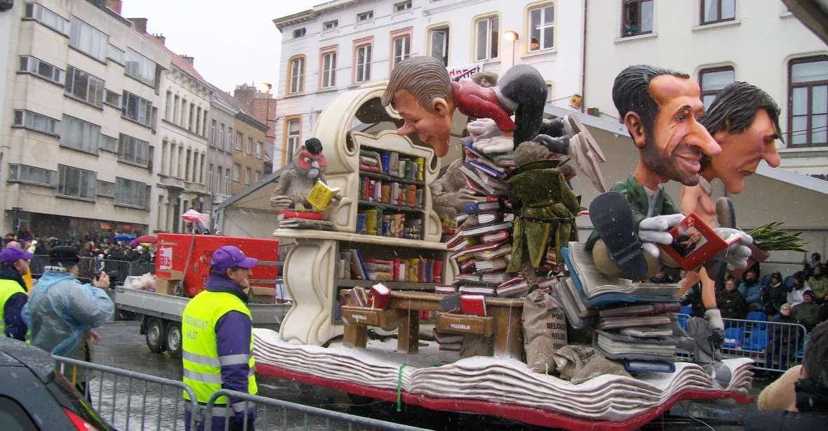 Belgický karneval byl vyřazen ze seznamu UNESCO, nesouhlasil s politickou korektností