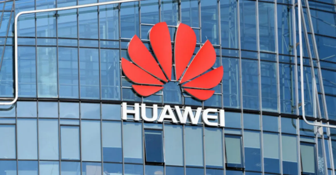 „Vykalkulovaný kompromis“: Britská vláda pustí Huawei k budování sítí 5G