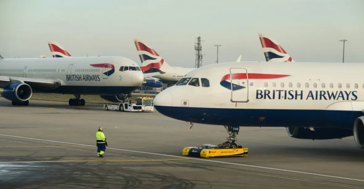 Těžké časy pro piloty. Majitel British Airways i další aerolinky budou propouštět