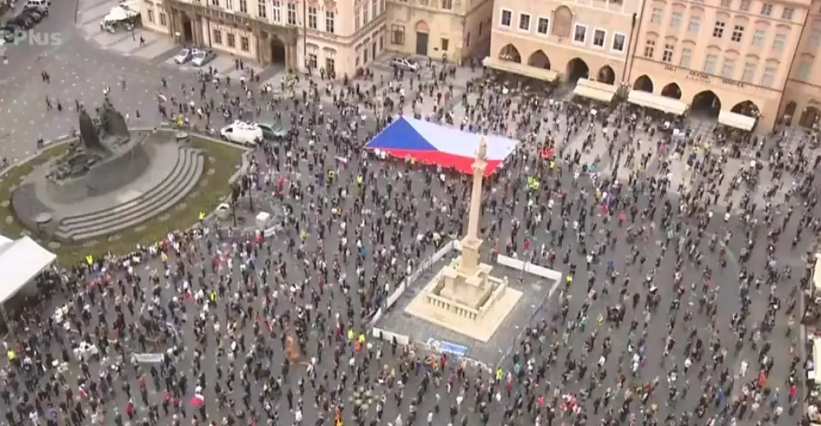 V Praze i v dalších městech se protestovalo proti vládě