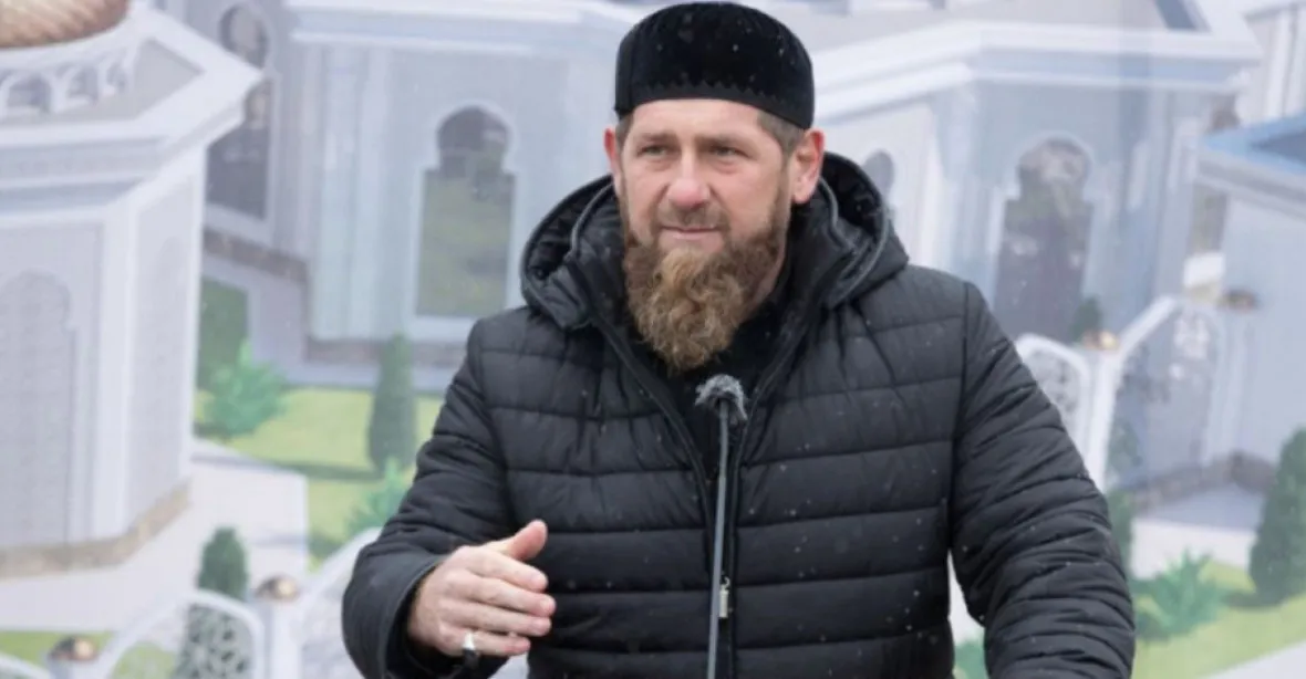 Čečenský oponent umlčen. Na okraji Vídně byl zastřelen kritik Kadyrova