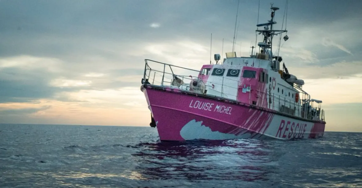 Banksy a Němci posílají další loď, aby dovážela migranty do zkoušené Itálie