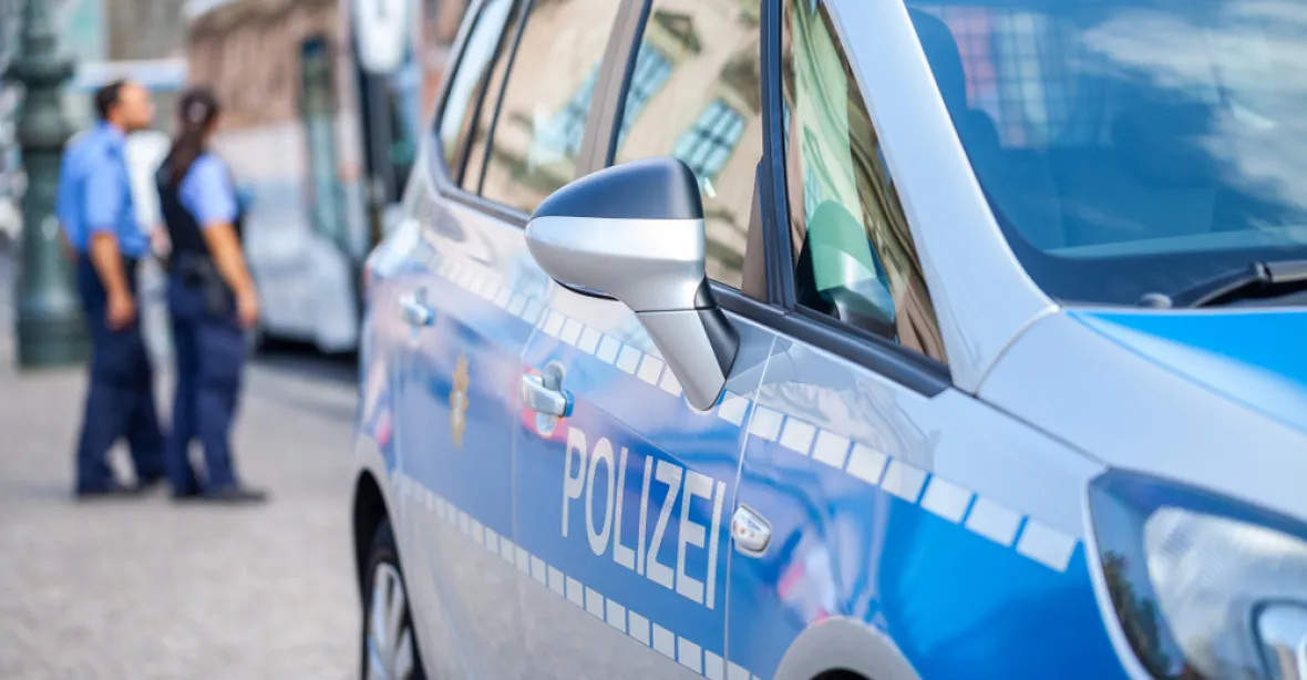 V Německu našli pět mrtvých dětí, nejstaršímu mělo být 8 let