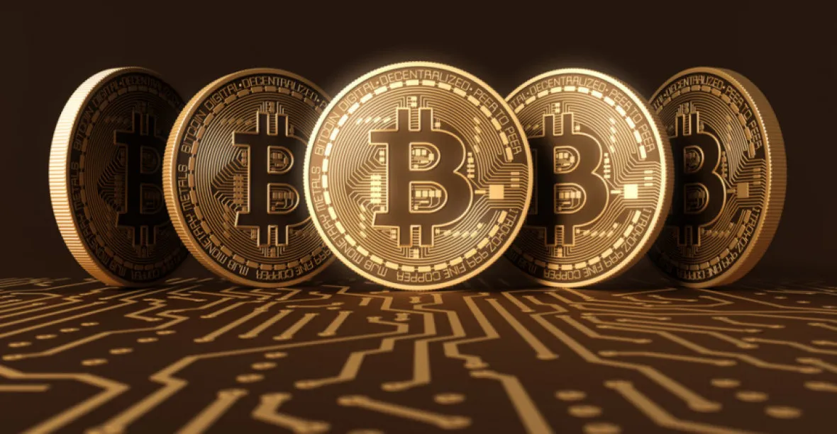 Bitcoin pokořil další milník. Poprvé se prodává za více než 20 000 dolarů