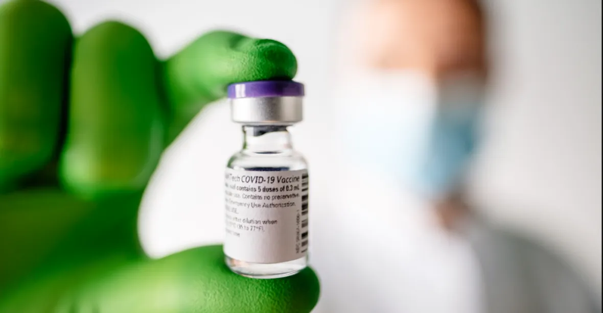 Pfizer dodá Česku o 40 procent vakcín méně. Není schopen plnit dodávky