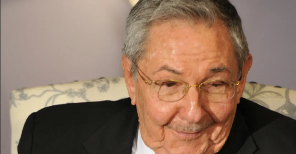 Na Kubě končí éra Castrových. Raúl předává stranu mladším komunistům