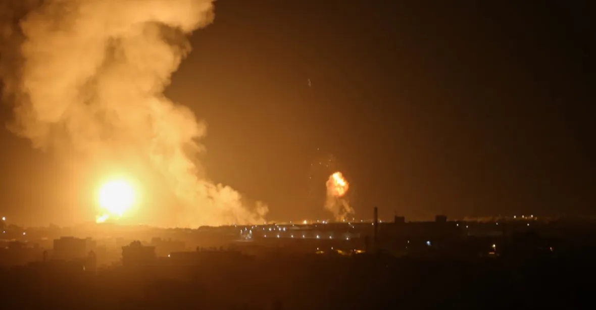 V Pásmu Gazy jsme v noci zasáhli 130 cílů a zabili 15 radikálů, oznámil Izrael