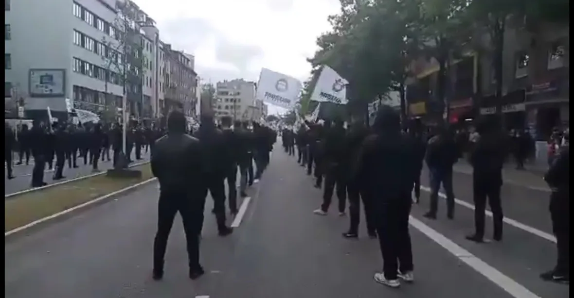 Další bojovný pochod nenávisti proti Izraeli, tentokráte v Hamburku