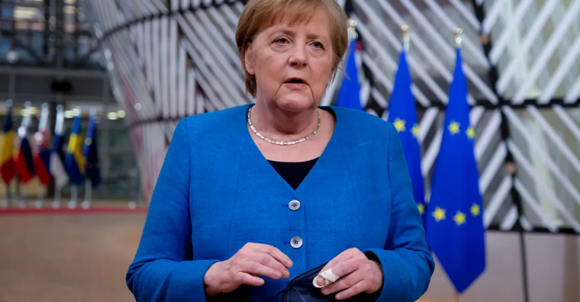 Merkelová: „EU by měla s Ruskem udržet dialog i navzdory rozdílným názorům“