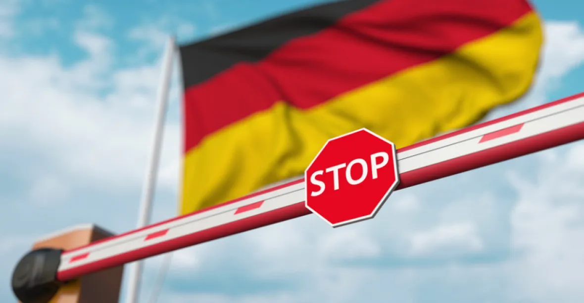 Německo opět zpřísňuje. Při vstupu bude žádat test nebo doklad o uzdravení či očkování