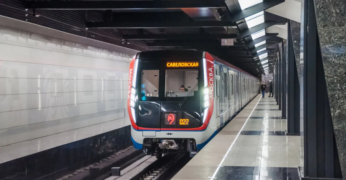 Dokonalá kontrola: Moskvané zaplatí jízdu metrem oskenováním obličeje