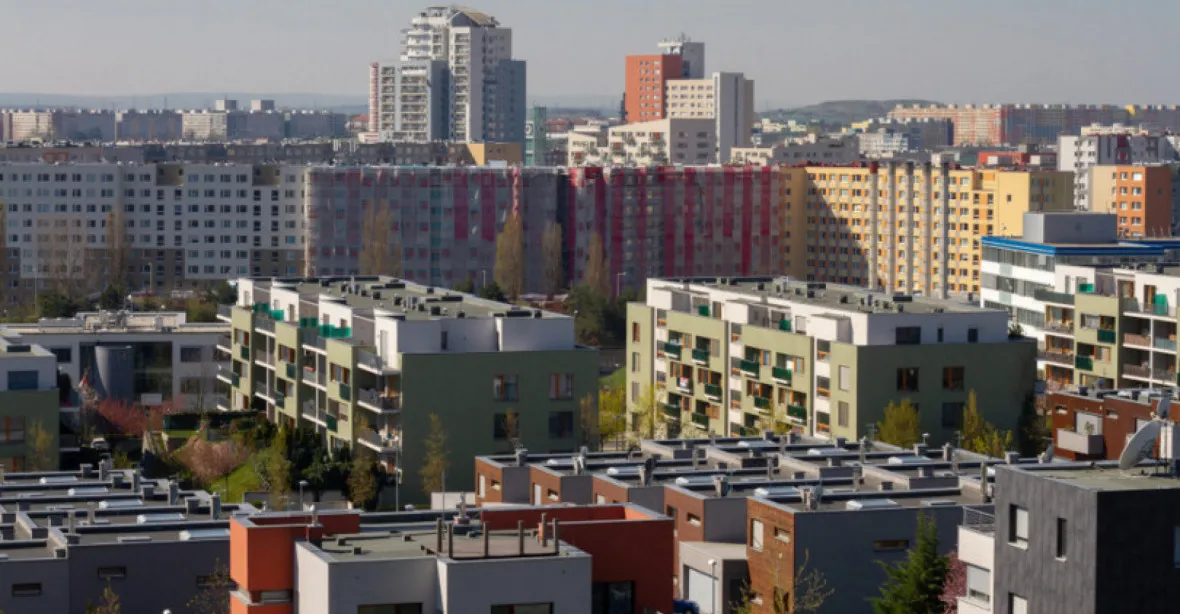 ČSSD pokračuje ve vyhlašování nesmyslných cest k řešení dostupného bydlení