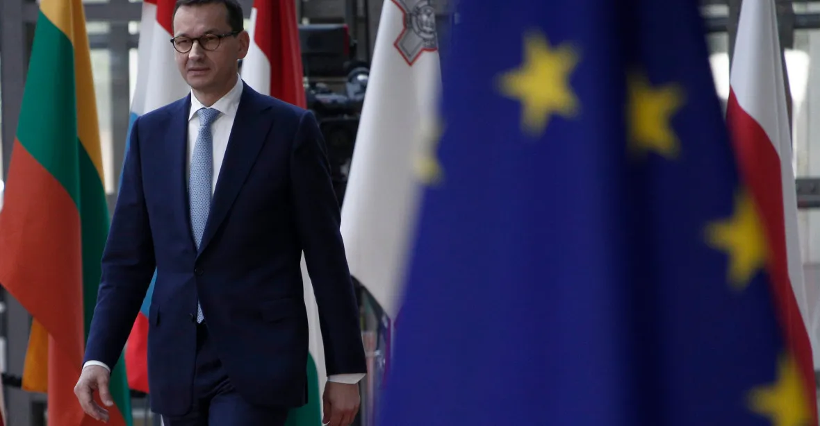 Polsko se na summitu EU střetne s Francií, Beneluxem a Skandinávií. Jde o vládu práva
