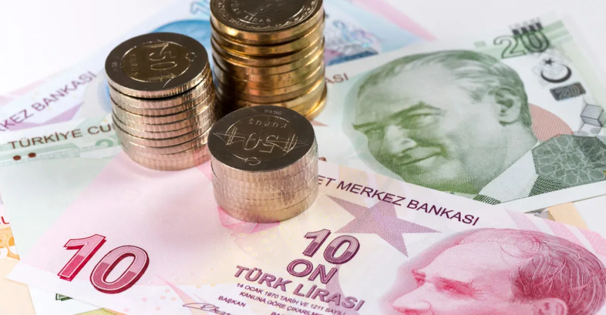 Za předpověď inflace hrozí v Turecku trest 38 lidem. Její výše dosahuje téměř 20 procent
