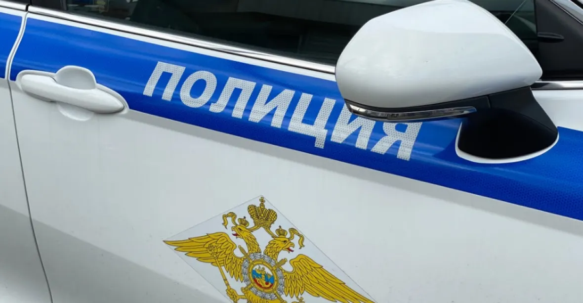 Dva mrtví a čtyři zranění. Střelbu v Moskvě vyprovokovala nenasazená rouška