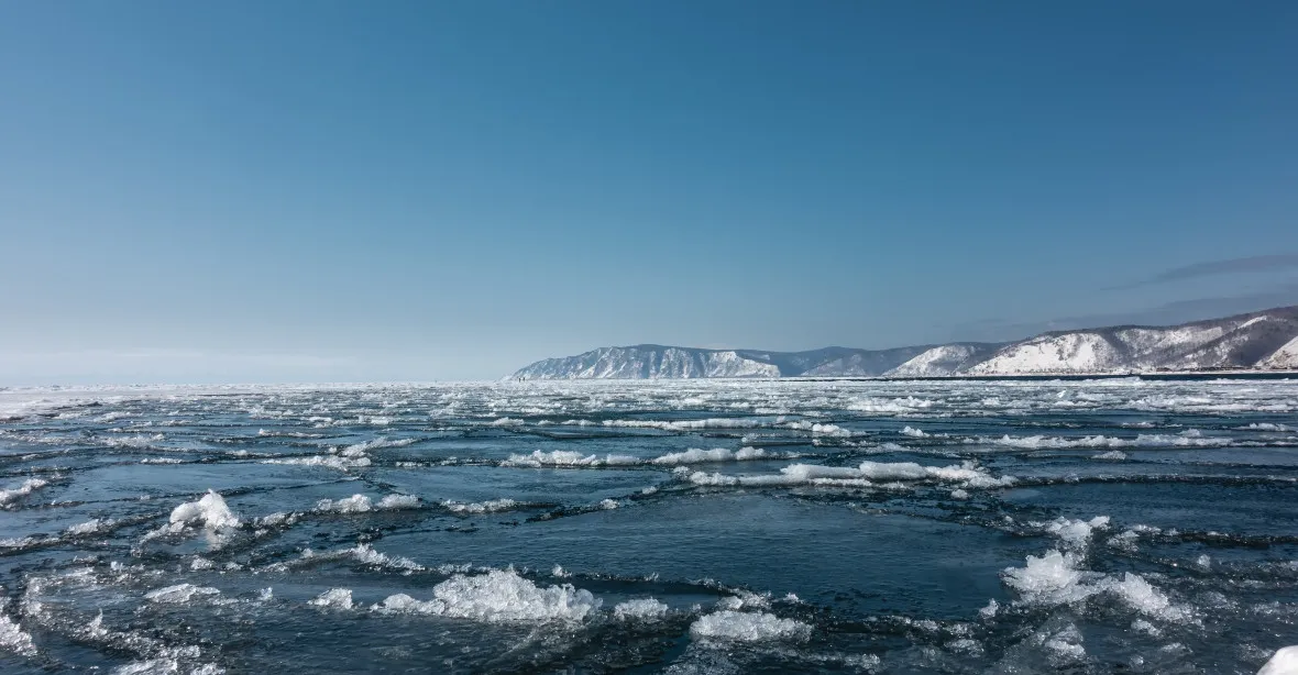 Teplotní rekord v říši ledu. Meteorologové potvrdili 38 stupňů naměřených v Arktidě