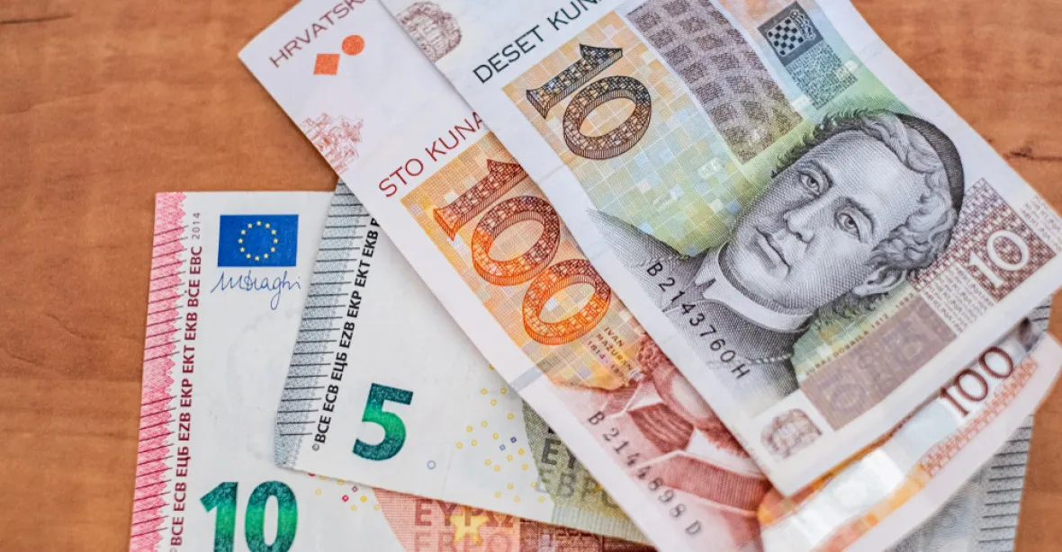 Chorvatsko se chystá do eurozóny. Od podzimu budou ceny v obchodech v kunách i eurech