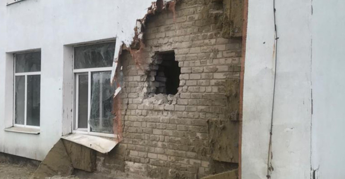 „Velká provokace,“ řekl Zelenskyj. Střelba proruských separatistů zasáhla školku