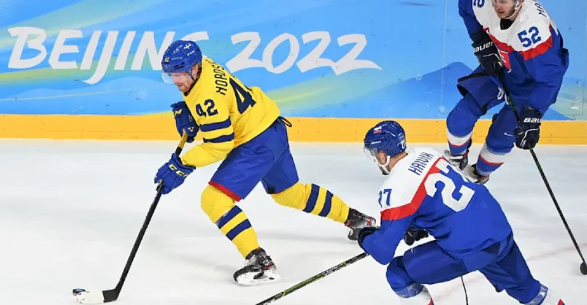 Slovensko má první olympijskou medaili z hokeje. Bronz vzalo Švédům