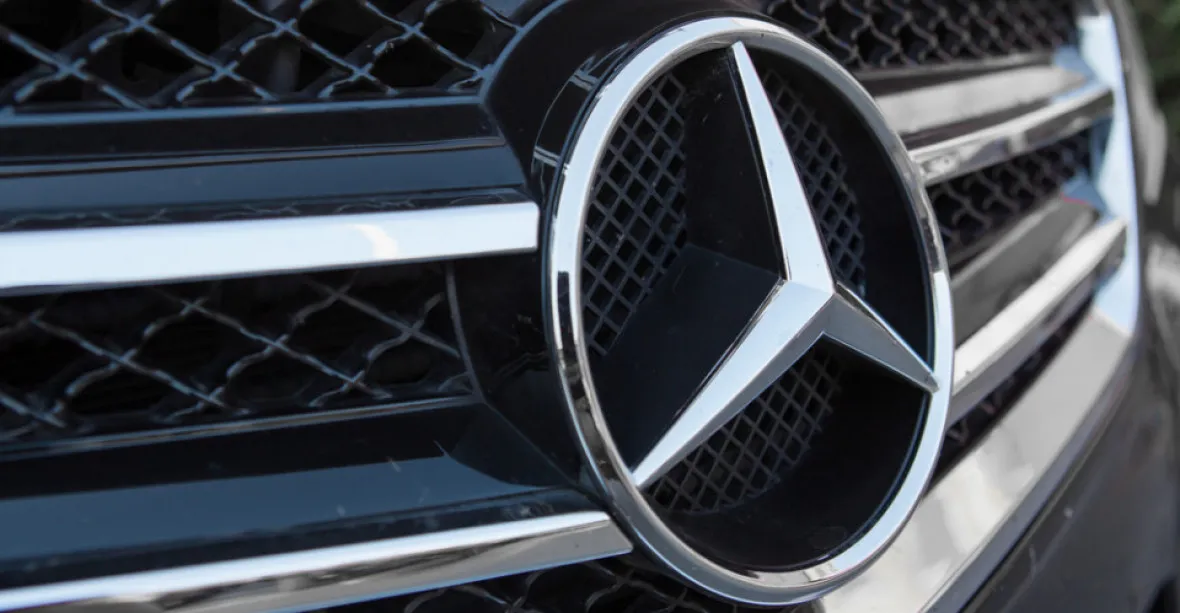 Továrny výhradně na elektromobily. Mercedes-Benz změní výrobu do konce desetiletí