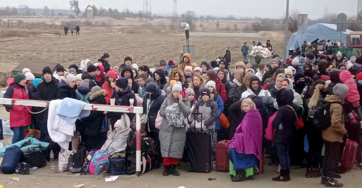 Bezprecedentní exodus: Z Ukrajiny uprchl za týden více než milion lidí