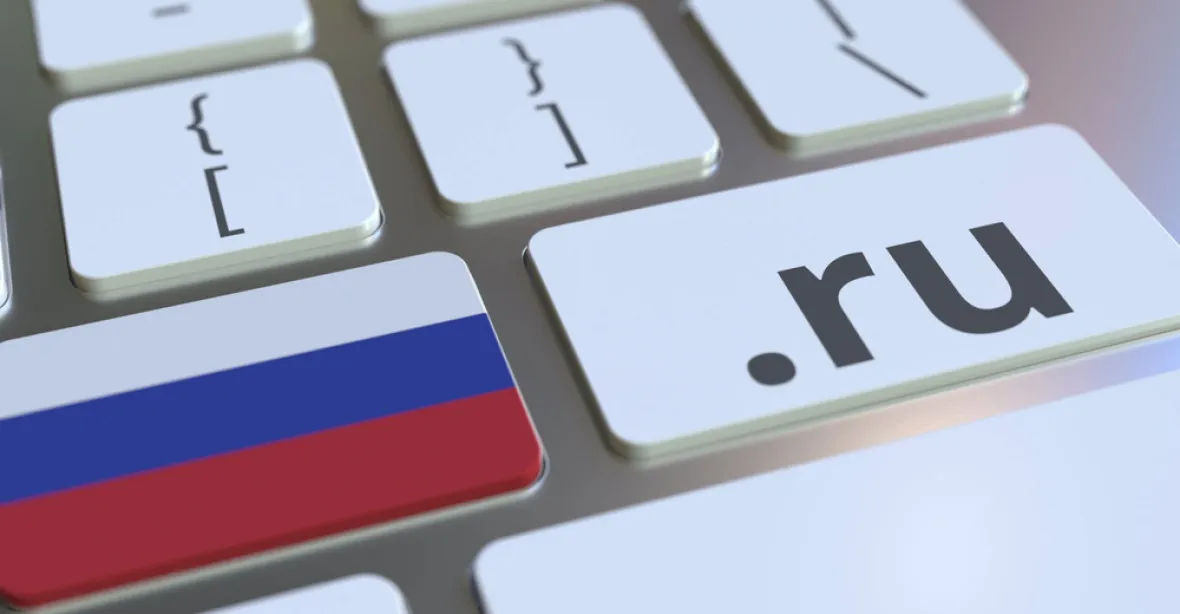 Rusko se chystá do pátku odpojit od globálního internetu