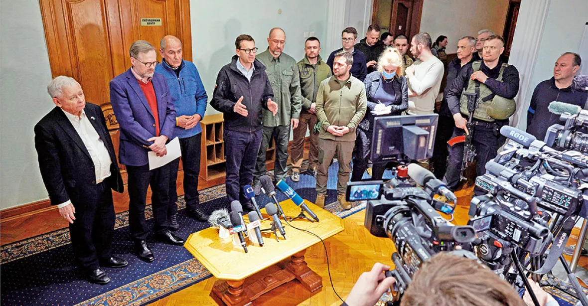 Ukrajina obnažila západní průměrnost. Vládne třída bez vůdcovských kvalit