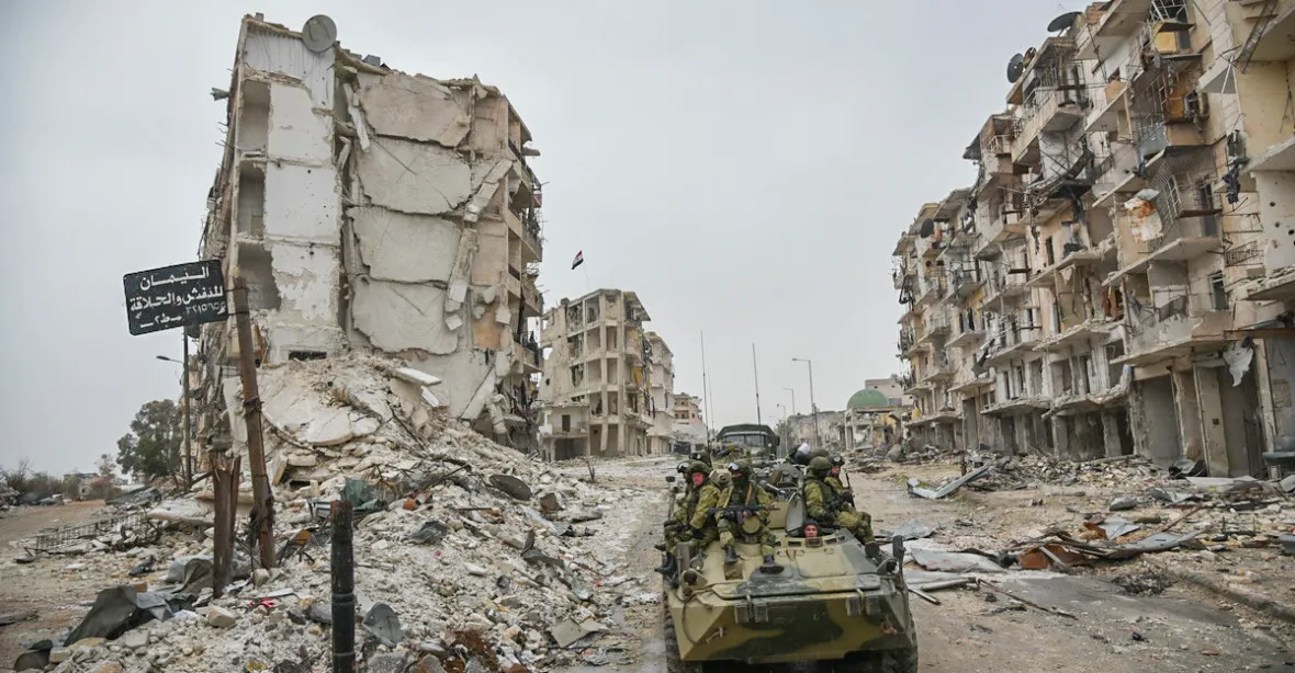 Rusko stáhne vojáky ze Sýrie na Ukrajinu, chce urychlit dobývání, píší Moscow Times