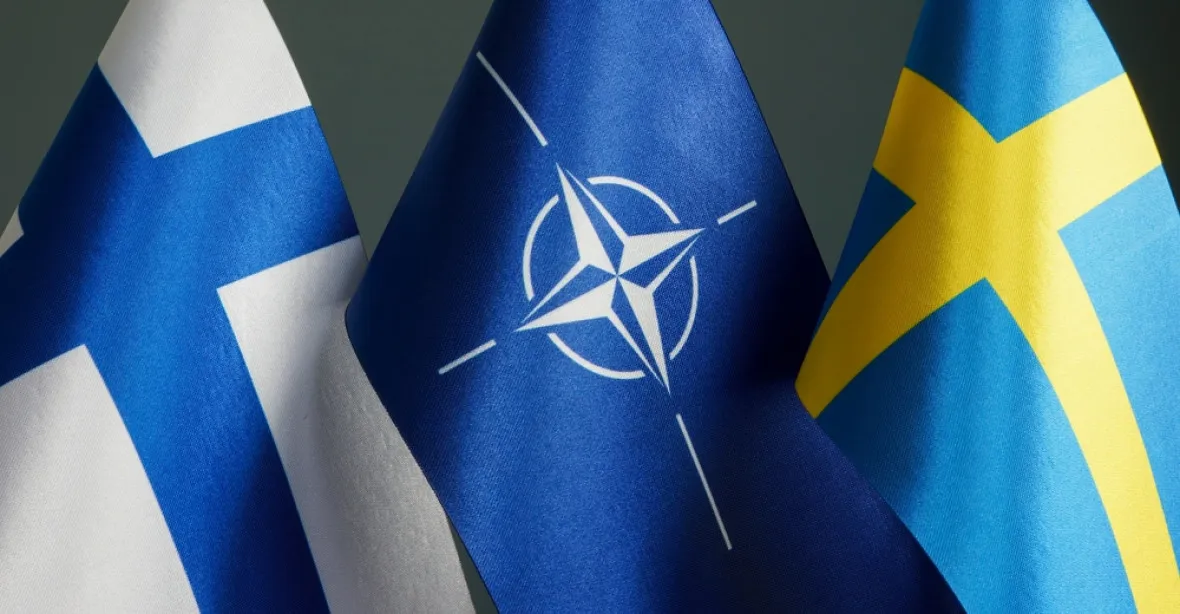 Moskva se zlobí. Vstup Finska do NATO bude pro Rusko hrozba, vzkázal Kreml