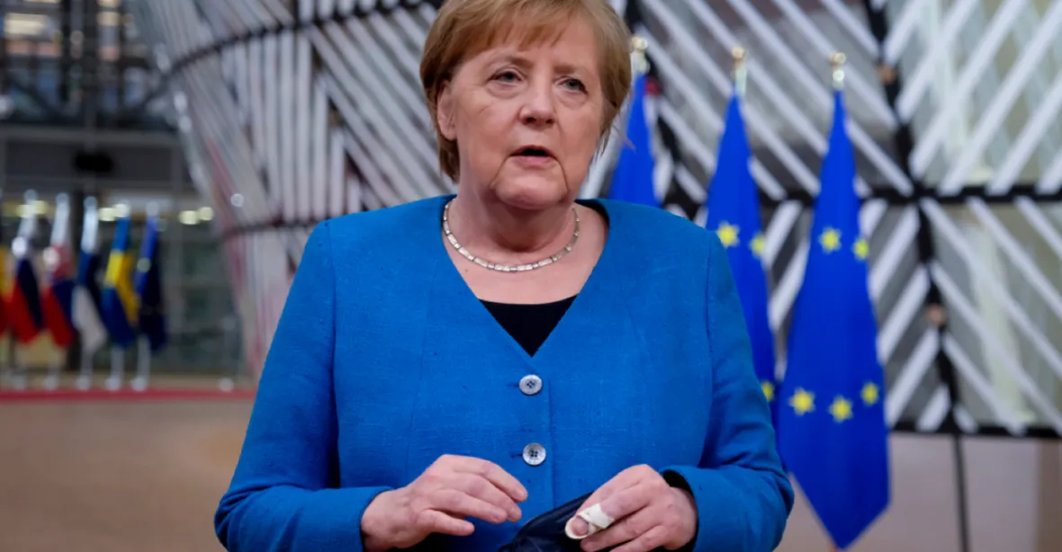 Merkelová odsoudila ruskou invazi na Ukrajinu: Je neomluvitelná a brutální