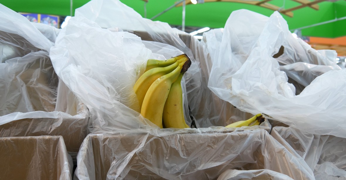 Kokain za dvě miliardy v krabicích od banánů. Objevili ho prodavači v Rychnově a Jičíně