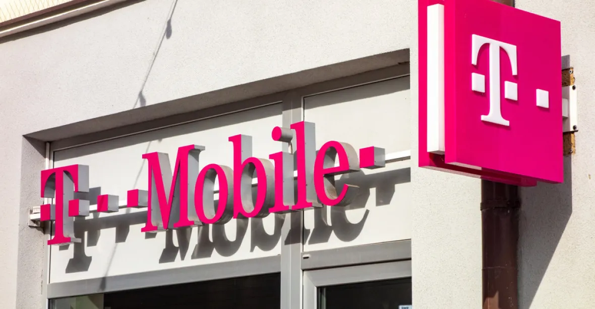 T-Mobile měl v neděli výpadek služeb, čelil kybernetickému útoku
