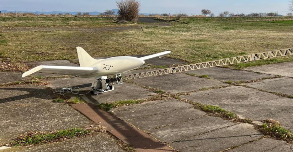 VIDEO: Do bojů na Ukrajině má zasáhnout český dron Bivoj. Posádka už má výcvik