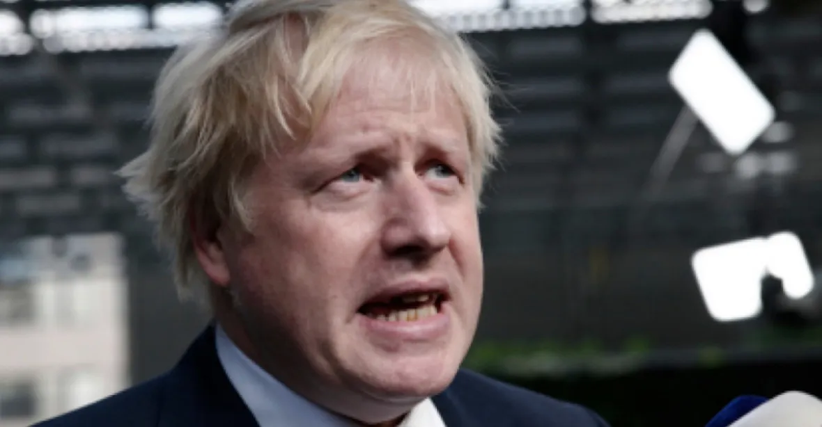 Britský premiér Johnson oznámí rezignaci