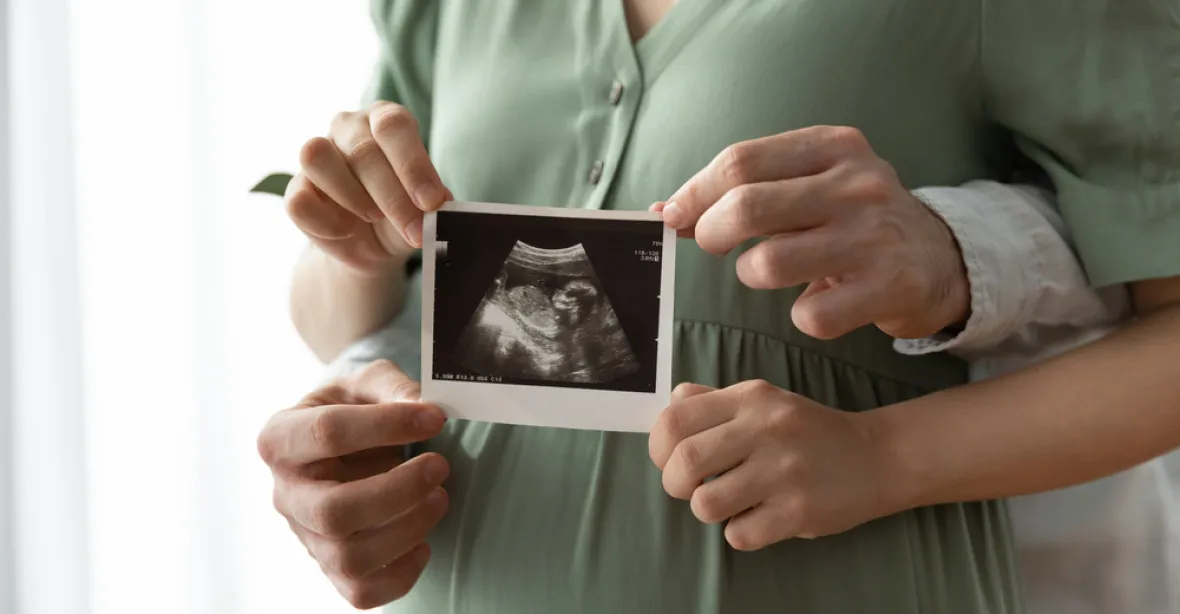Výhody za těhotenství. Úleva na daních se nově vztahuje i na embrya