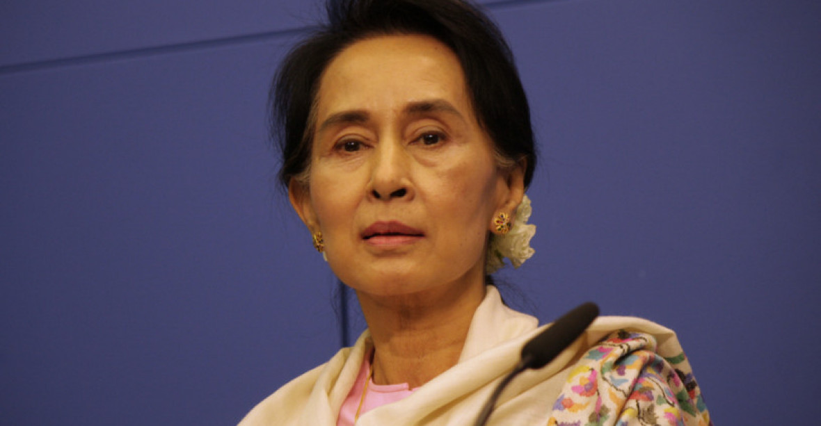 Svržená barmská vůdkyně Su Ťij dostala dalších šest let vězení