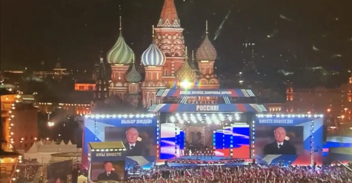 „Vítězství bude naše. Hurá!“ Putinův plamenný proslov na Rudém náměstí