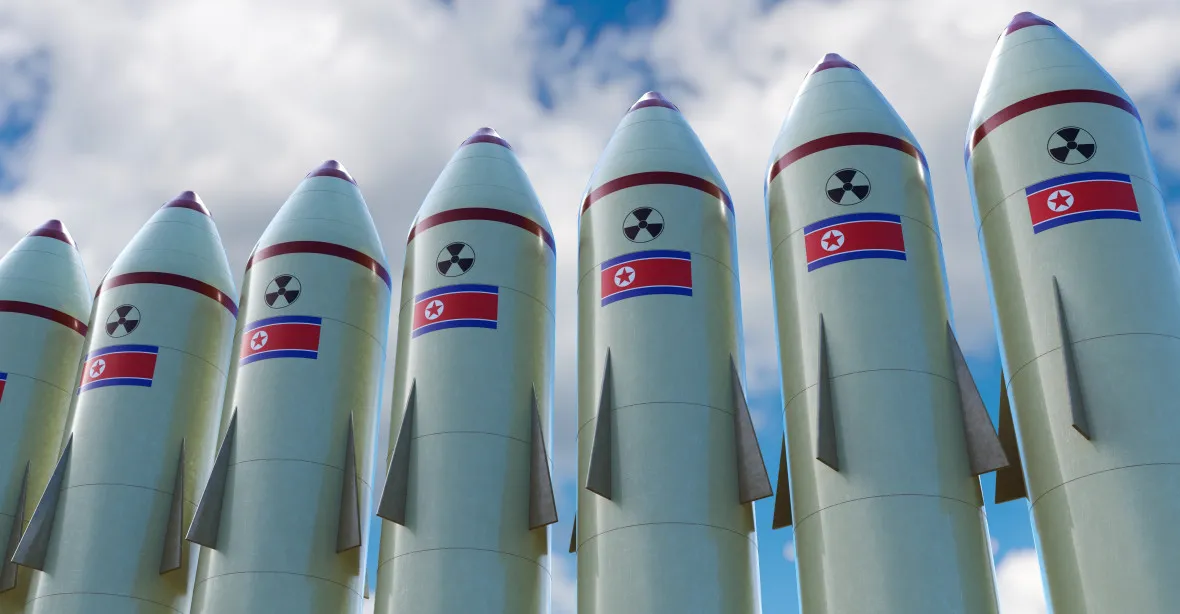KLDR odpálila rakety poblíž jihokorejských vod, Soul reagoval vlastním testem raket