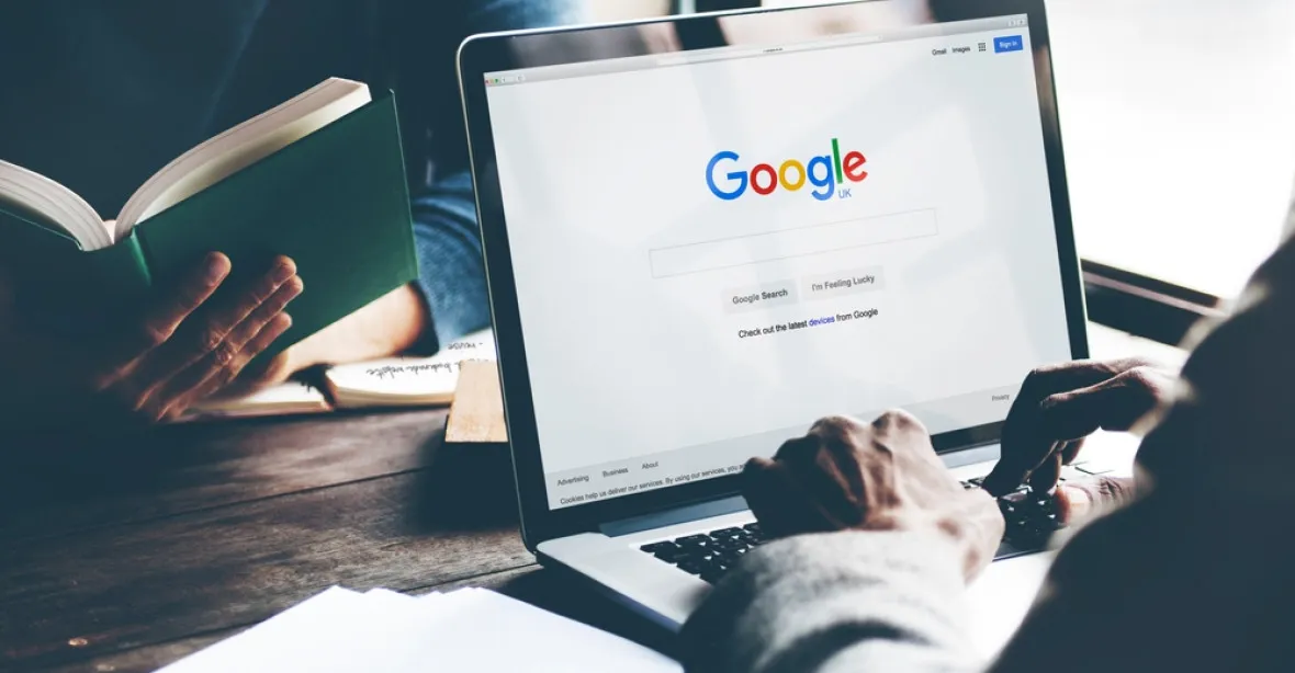 Google v Česku vypnul část služeb. Přiměl ho k tomu nový přísný zákon