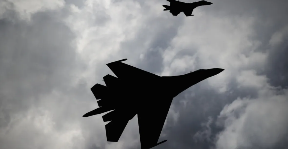 Rozsáhlá provokace: Čína vyslala k Tchaj-wanu 71 vojenských letounů