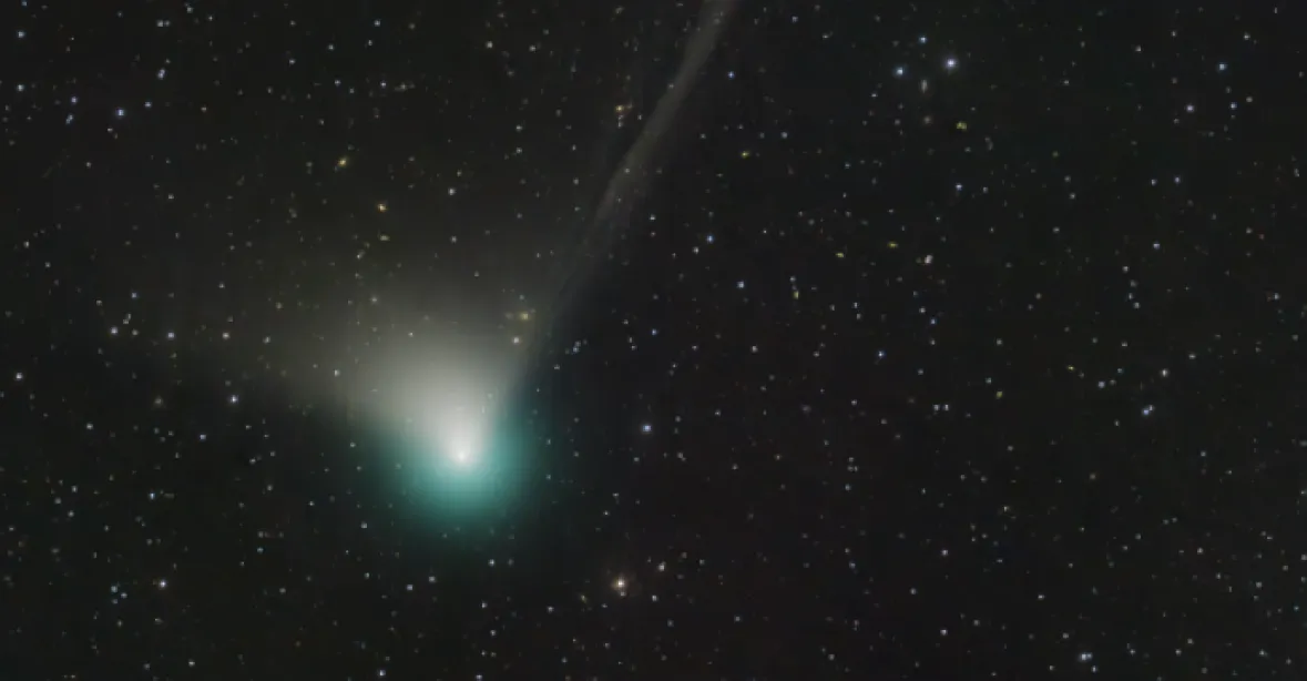 Kolem Země poletí „zelená kometa“. Naposledy ji viděli Neandrtálci