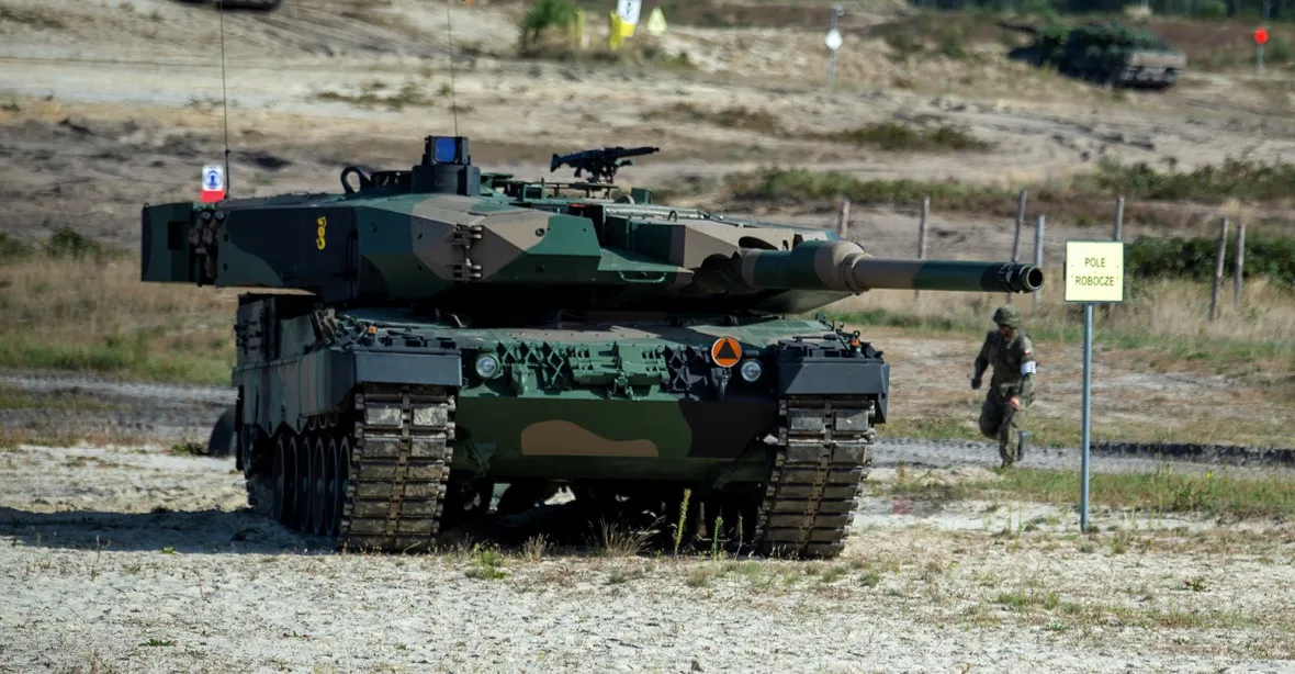 Polsko dá Ukrajině tanky Leopard, prohlásil Duda