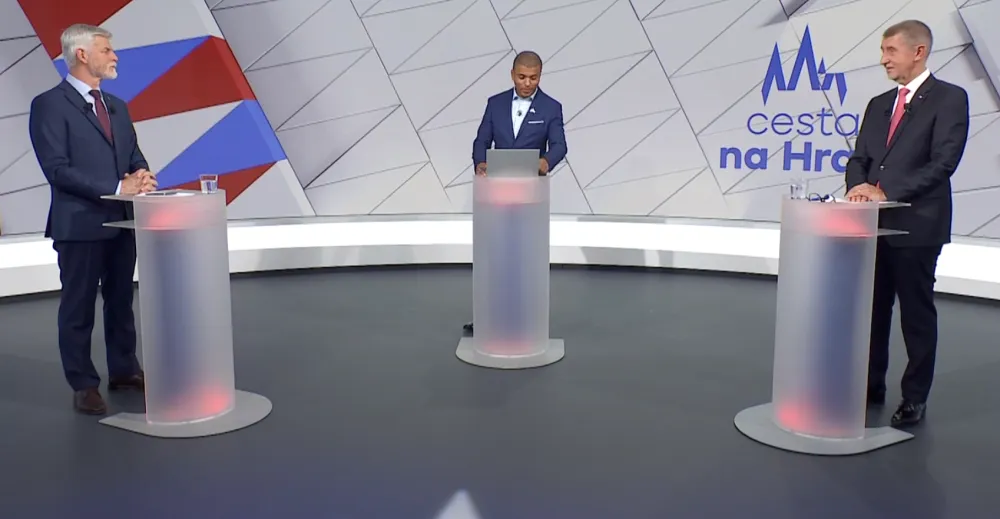 ONLINE: Závěrečná televizní debata – kandidátům jde o všechno
